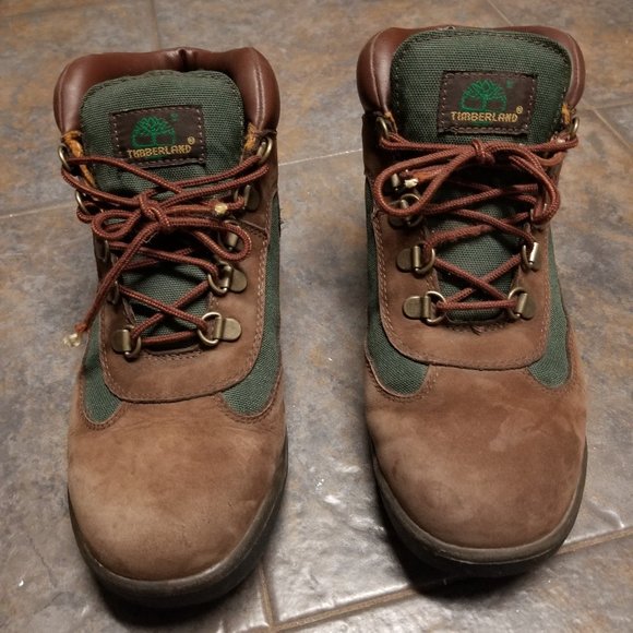 Timberland Classic Field Boot - Picture 2 of 7